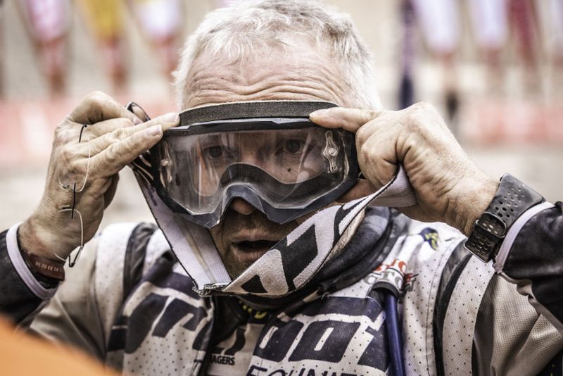 Martien Jimmink toe aan de rustdag na weer een zware etappe - Hollands Kroon Actueel